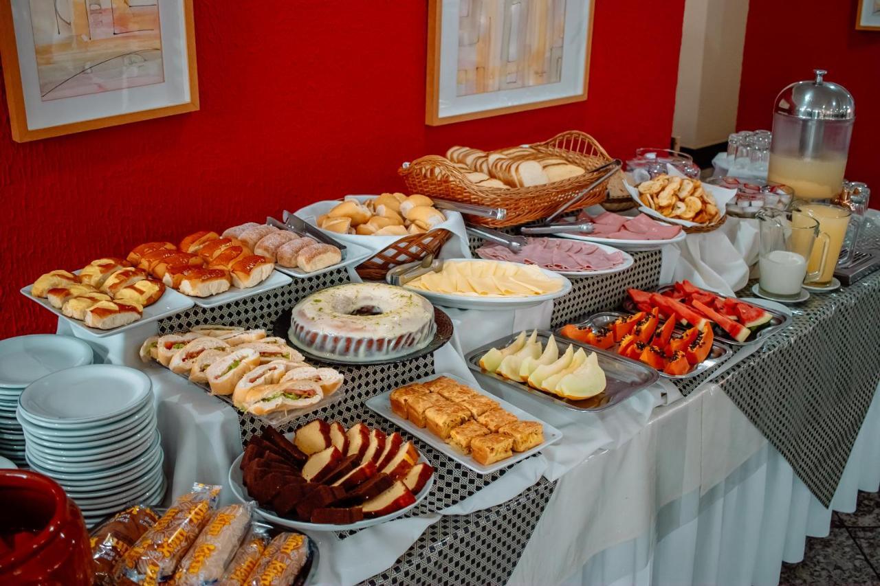 Plaza Dutra Hotel
